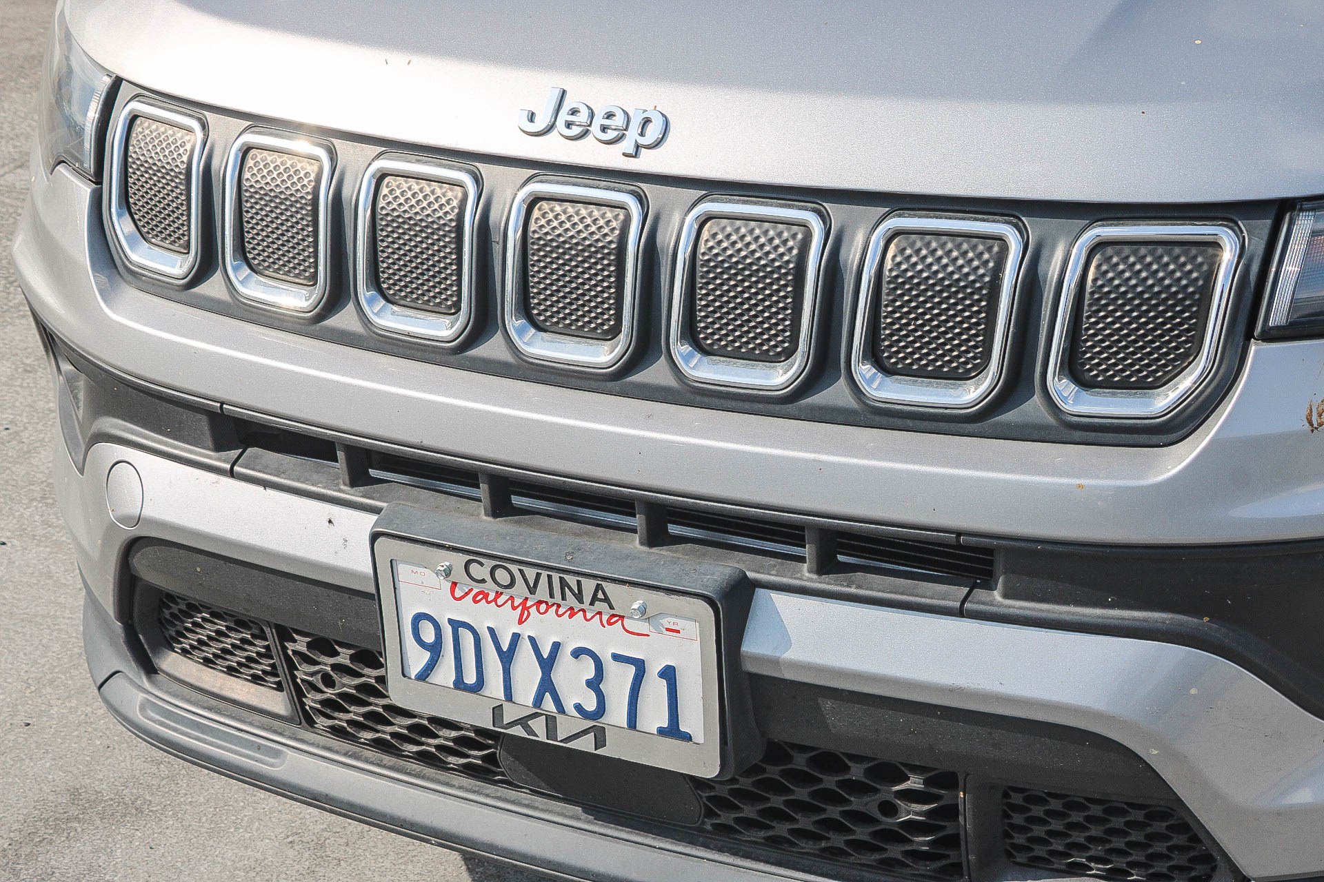 Used 2022 Jeep Compass Latitude w/ Convenience Group FWD image 7