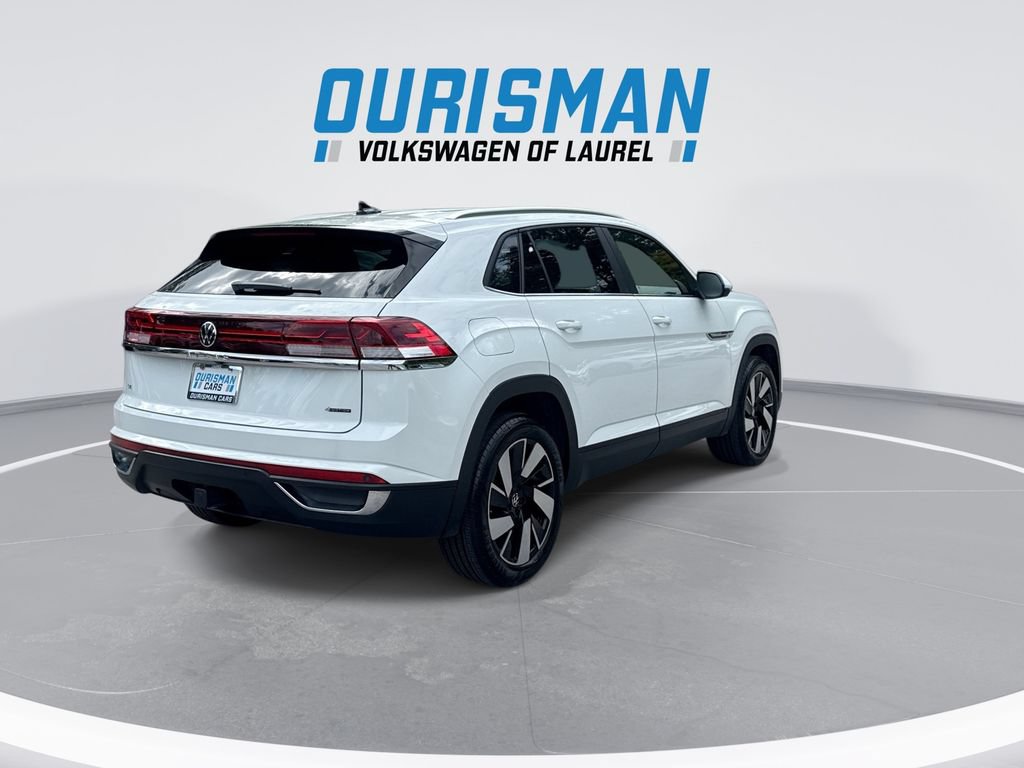 Used 2024 Volkswagen Atlas Cross Sport SE AWD/4WD image 8