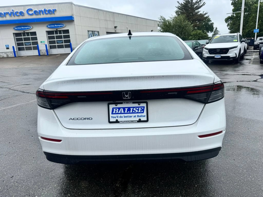 New 2025 Honda Accord SE image 6