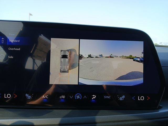 New 2026 Chevrolet Traverse LT w/ Enhanced Driving Package image 22