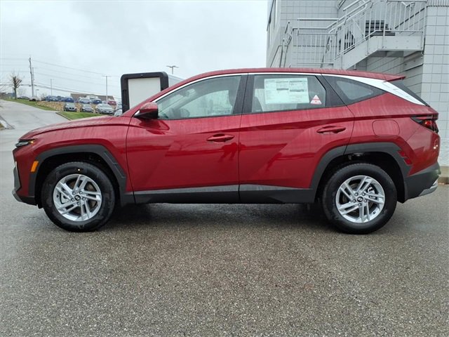 New 2026 Hyundai Tucson SE image 2