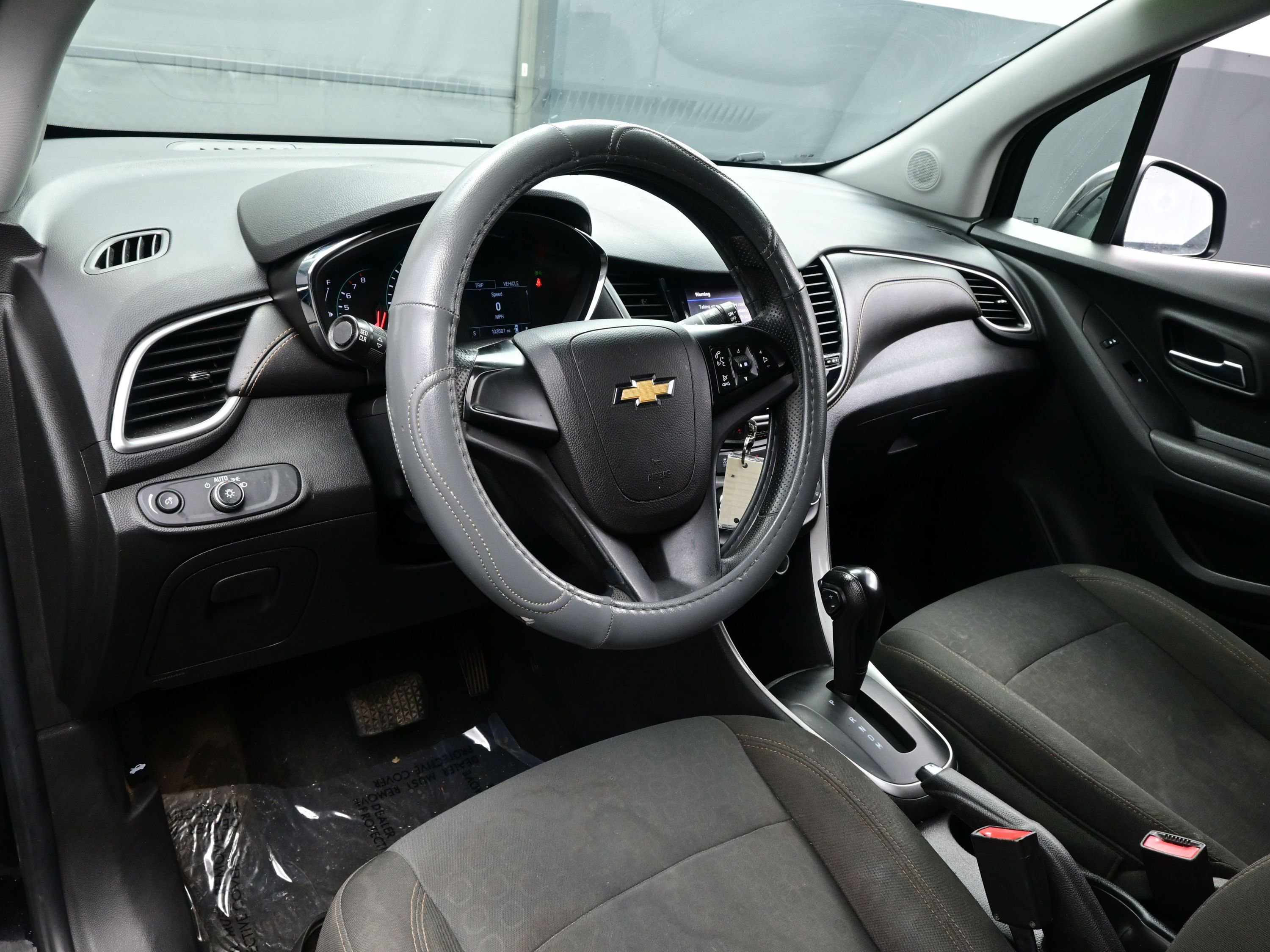Used 2021 Chevrolet Trax LS image 11