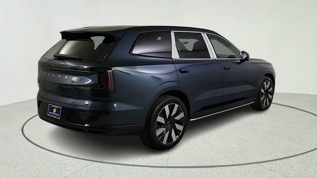 New 2026 Volvo EX90 Ultra AWD/4WD image 7