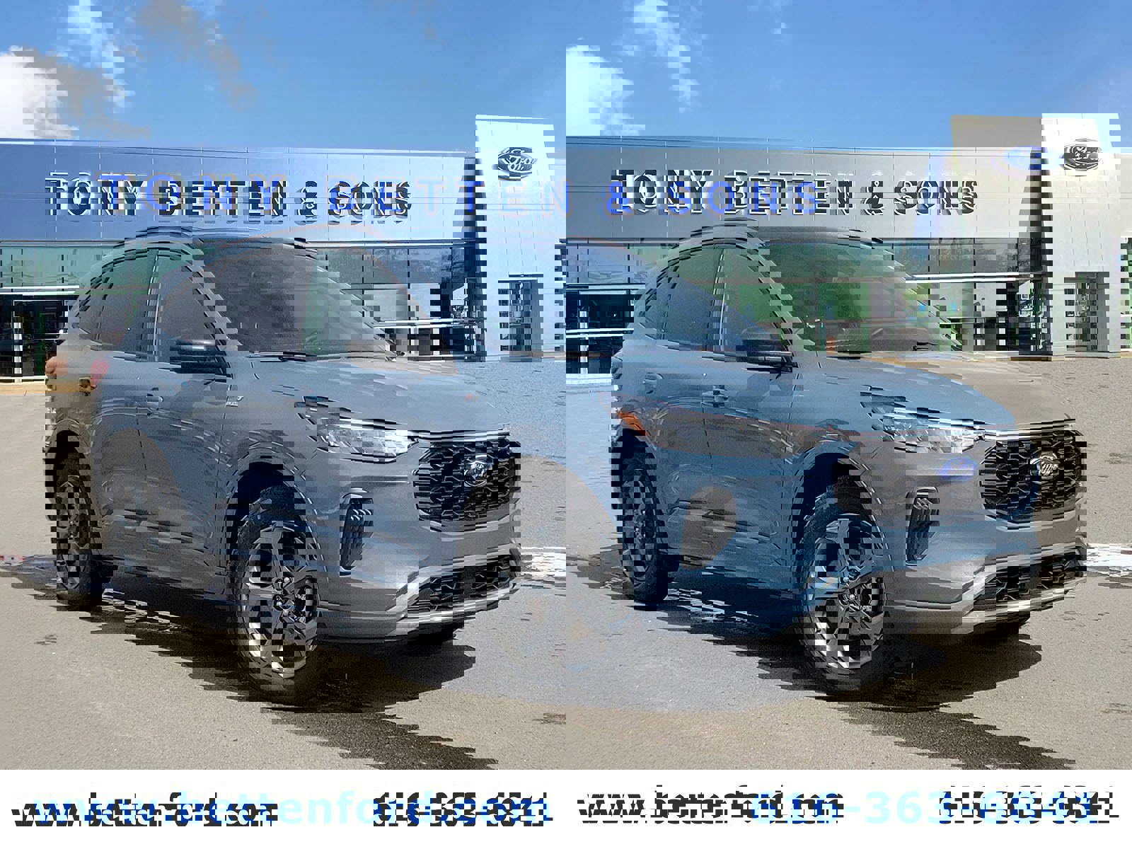 Used 2024 Ford Escape ST-Line w/ Tech Pack #1