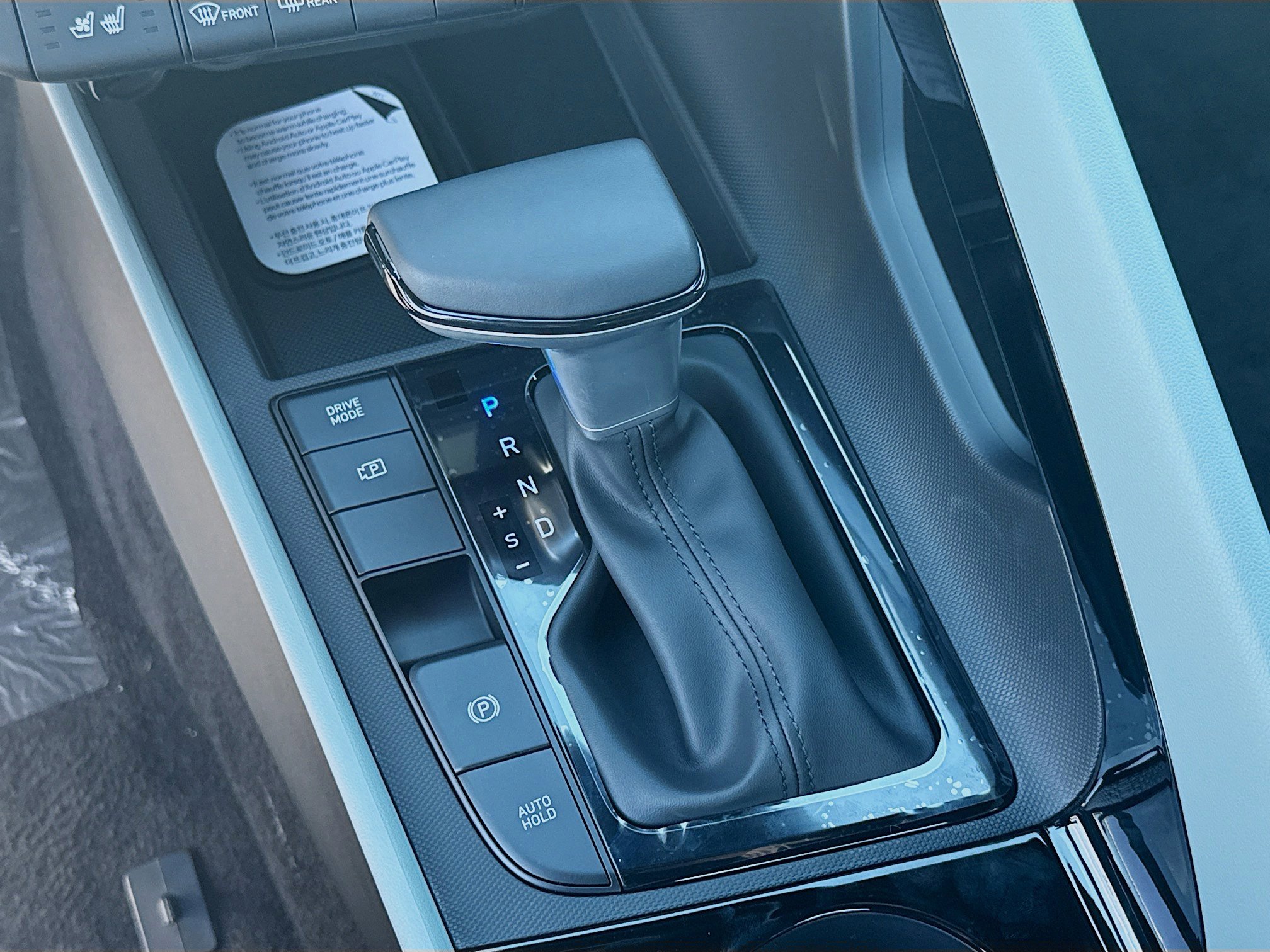 New 2026 Hyundai Elantra Limited image 14