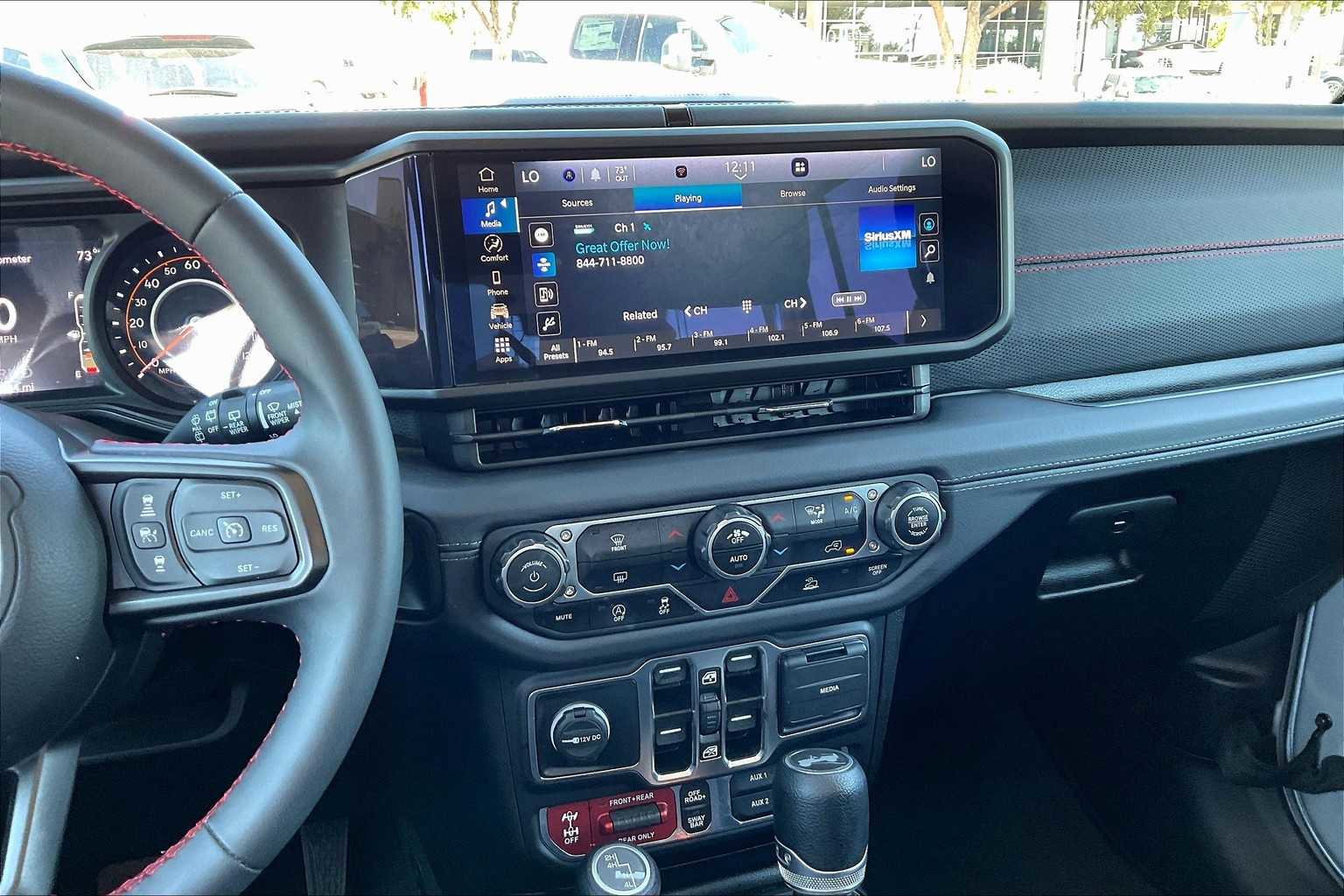 Used 2024 Jeep Wrangler Unlimited Rubicon image 12