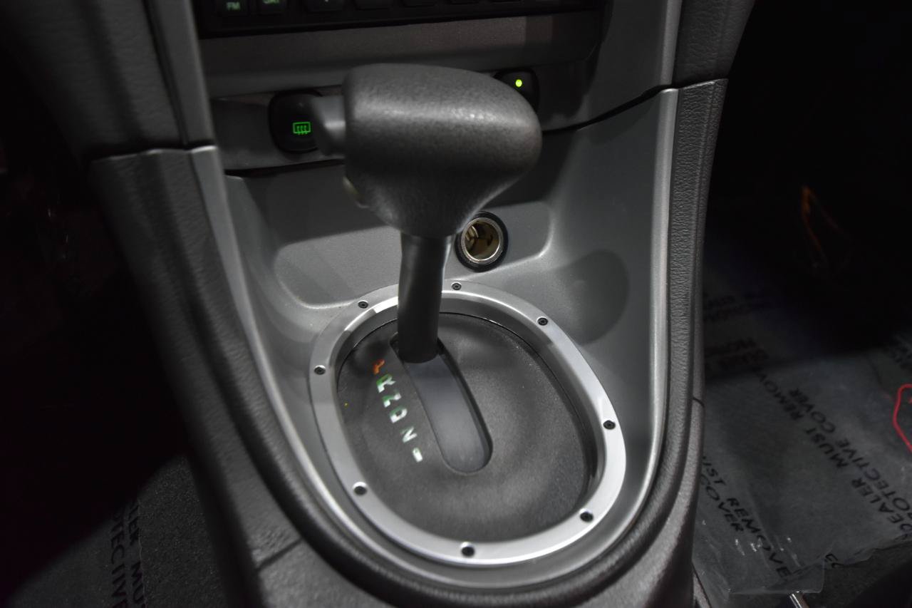 Used 2004 Ford Mustang Mach 1 RWD image 29