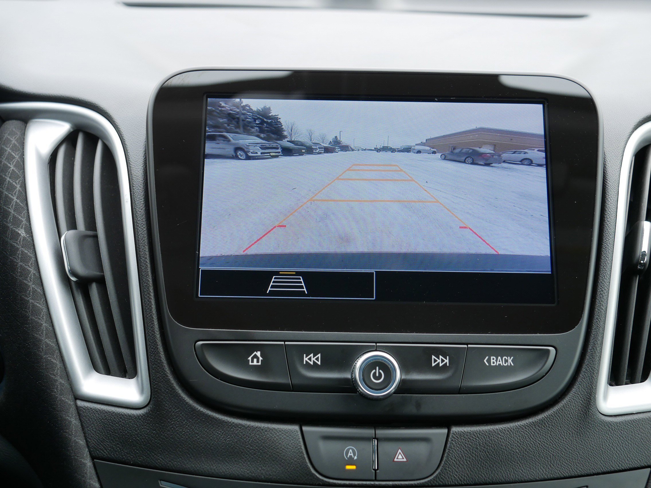 Used 2024 Chevrolet Malibu LT image 27