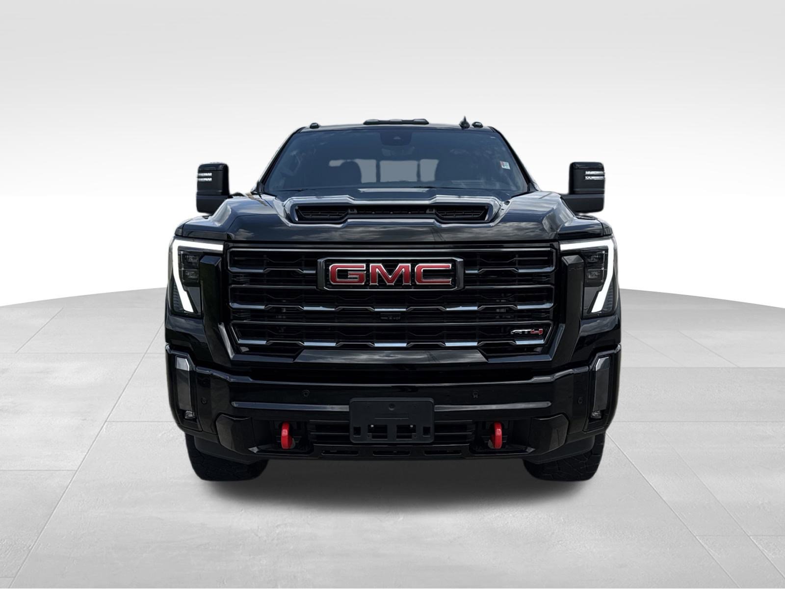 Used 2024 GMC Sierra 2500 AT4 w/ AT4 Premium Plus Package image 2