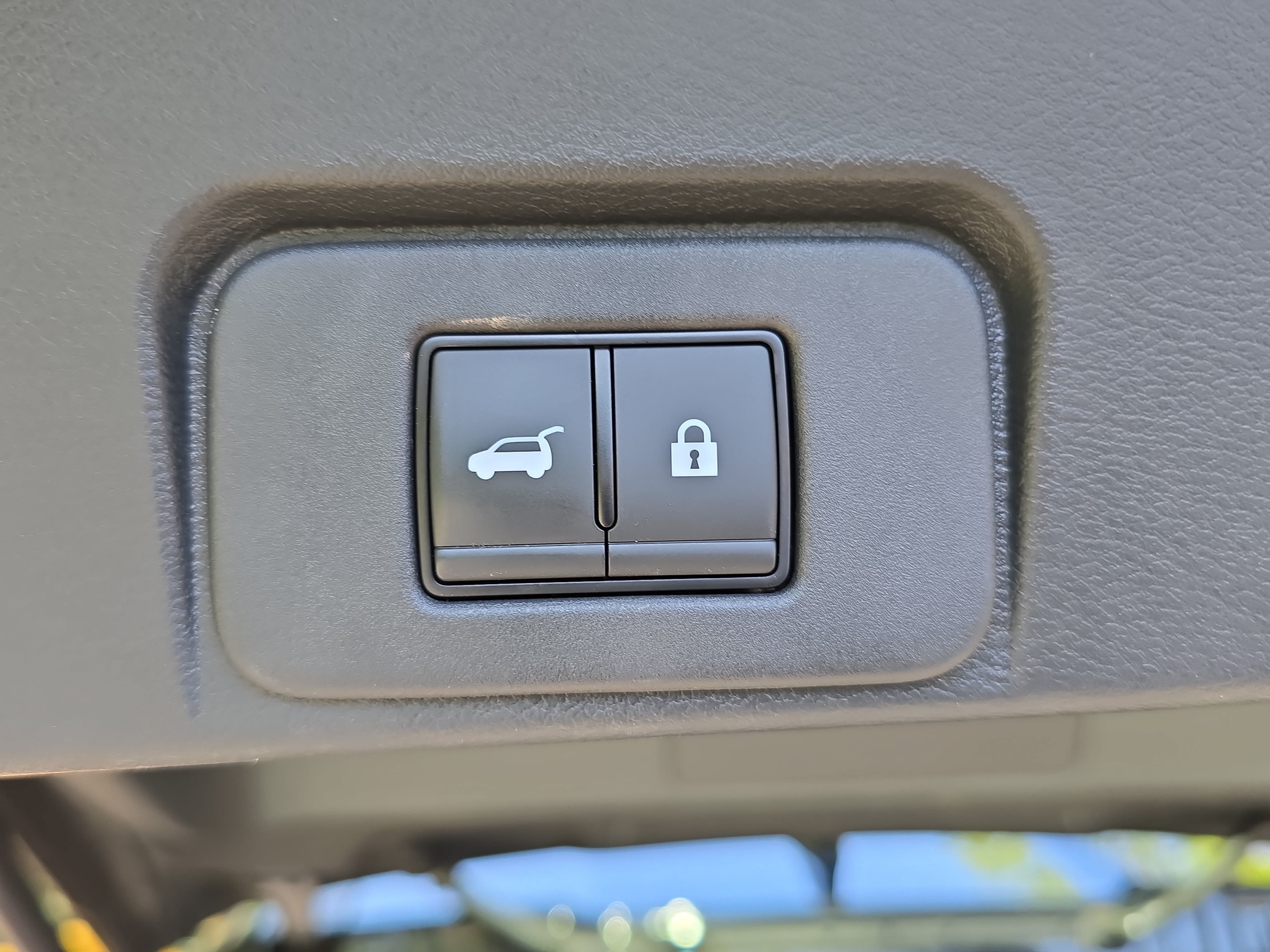 Certified 2023 Nissan Rogue Platinum FWD image 13