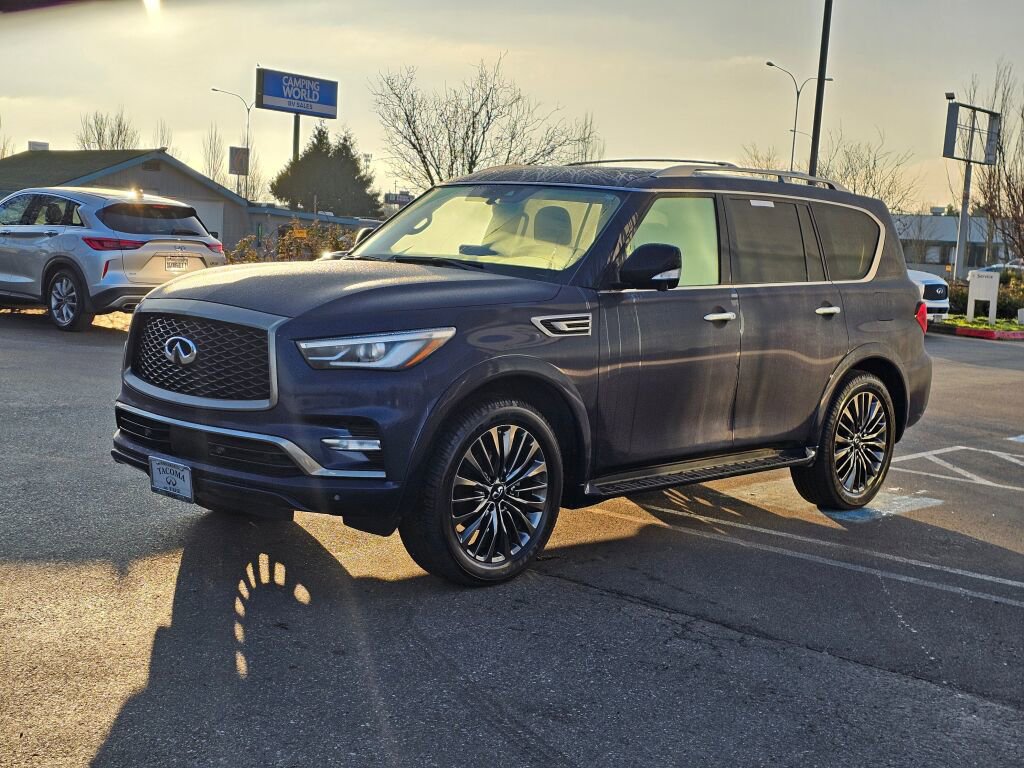 Used 2024 INFINITI QX80 Premium Select w/ Cargo Package image 3
