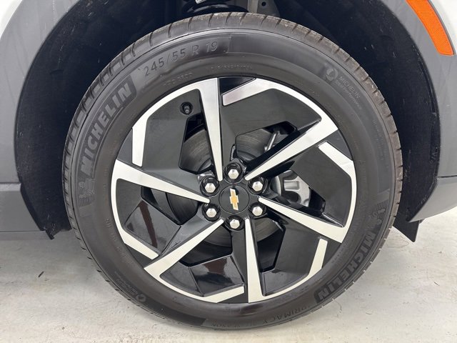 New 2026 Chevrolet Equinox EV LT image 31