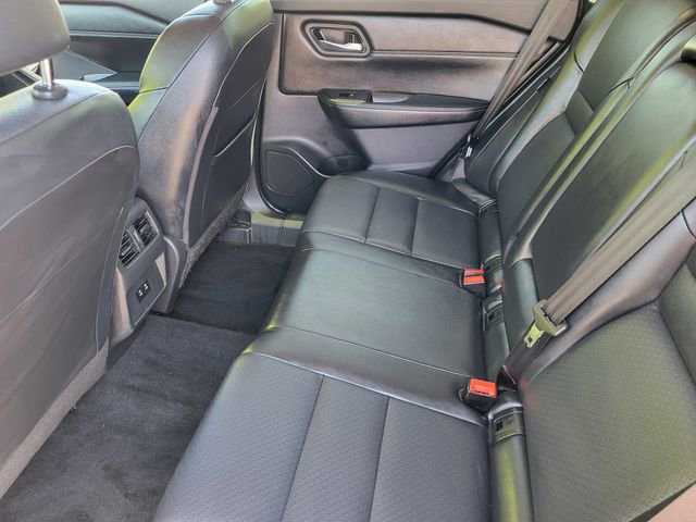 Certified 2024 Nissan Rogue SV w/ SV Premium Package AWD/4WD image 21