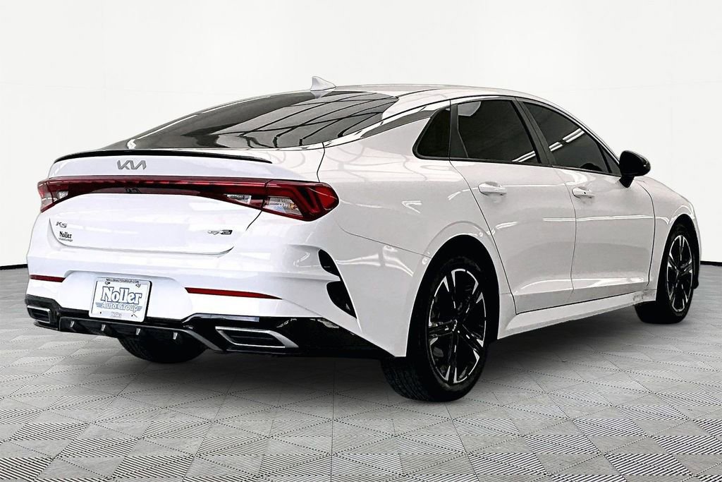 Used 2022 Kia K5 GT-Line AWD/4WD image 2