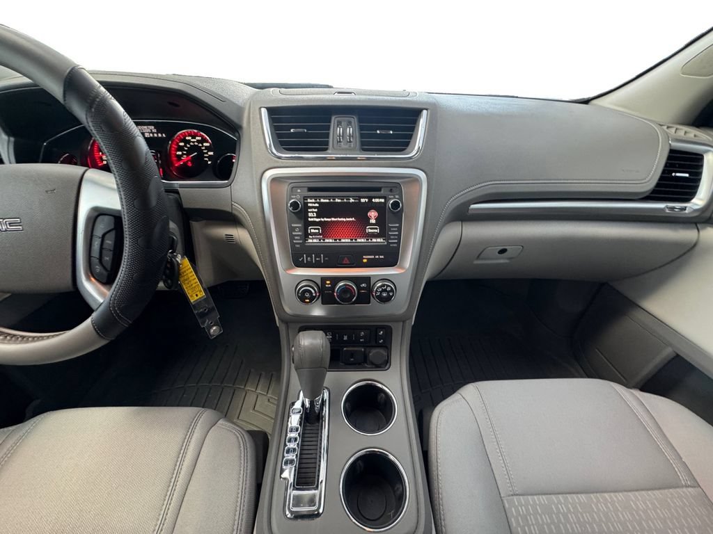 Used 2016 GMC Acadia SLE FWD image 12