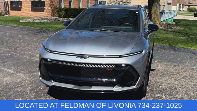 Certified 2024 Chevrolet Equinox EV RS FWD image 3