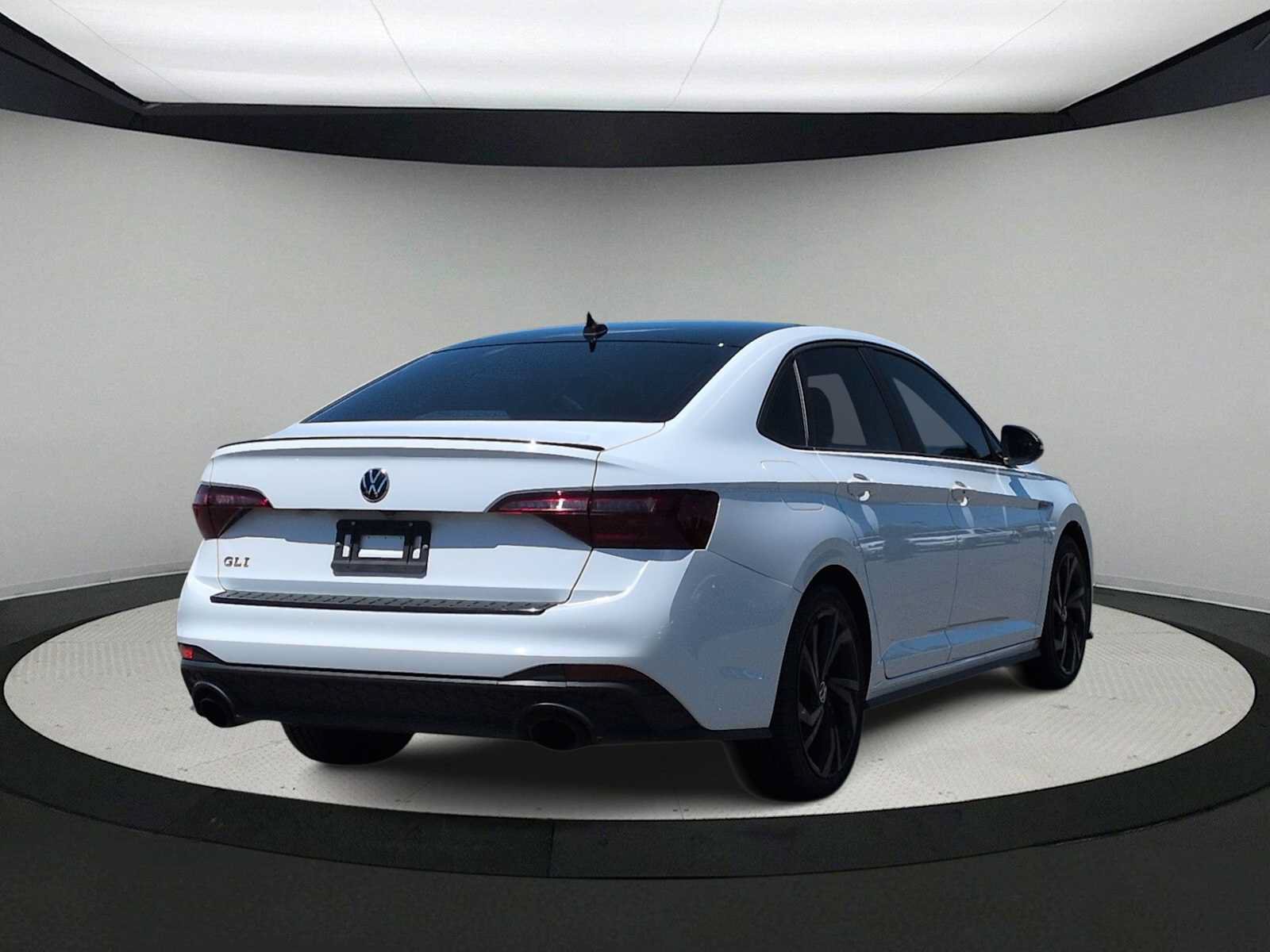 Used 2023 Volkswagen Jetta GLI Autobahn FWD image 8
