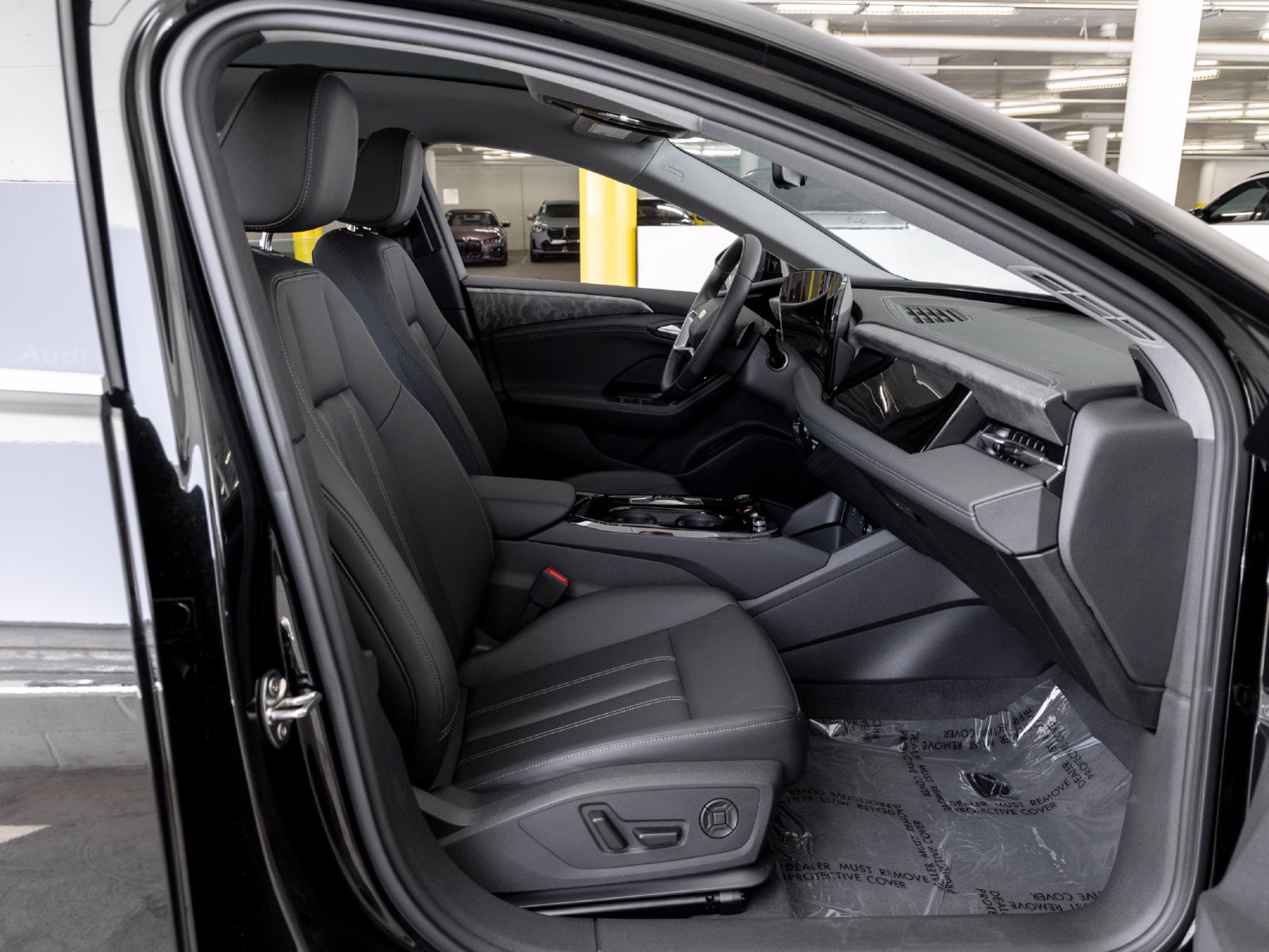 Used 2025 Audi A6 e-tron Premium w/ Ultra Package AWD/4WD image 29
