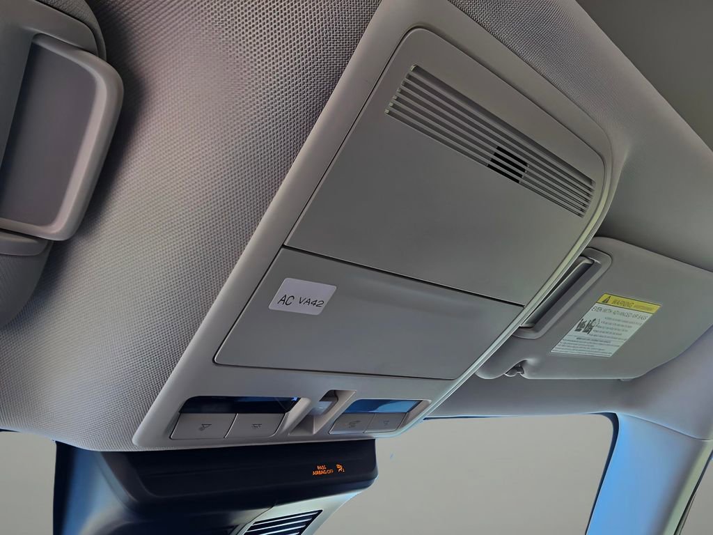 New 2026 MAZDA CX-50 AWD 2.5 Hybrid w/ Premium Pkg image 22