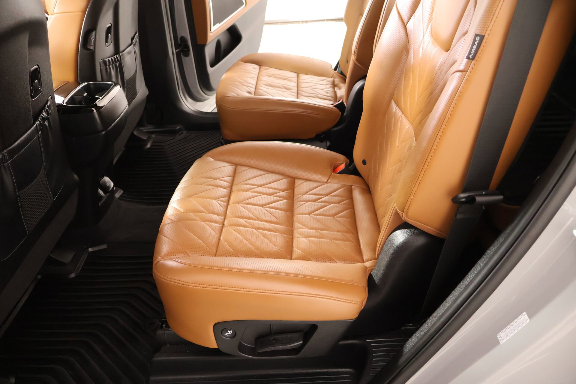 Used 2025 Kia Telluride SX Prestige X-Line image 13