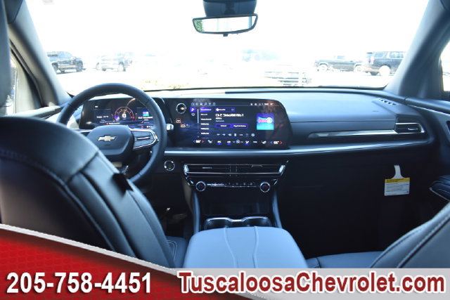 New 2027 Chevrolet Traverse LT w/ Driver Confidence Package FWD image 3