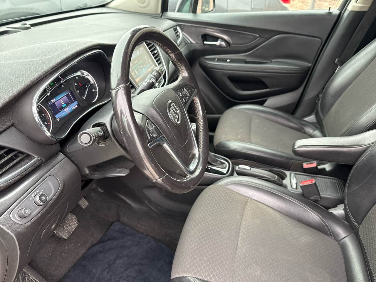 Used 2019 Buick Encore Preferred FWD image 31