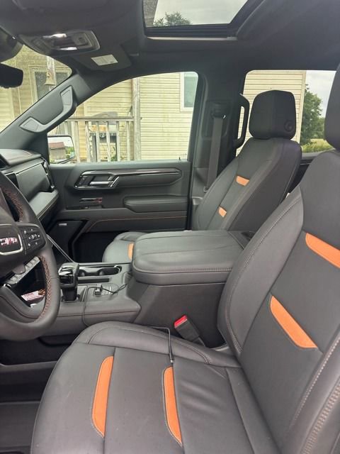 Used 2026 GMC Sierra 1500 AT4 w/ AT4 Premium Package AWD/4WD image 6
