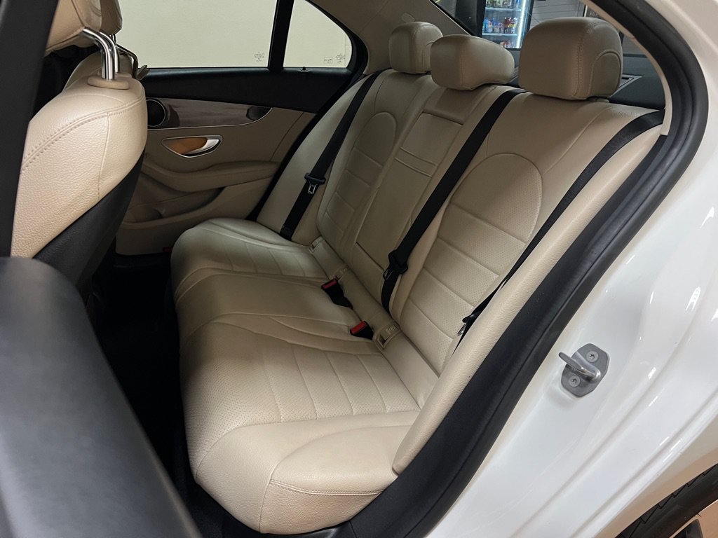 Used 2019 Mercedes-Benz C 300 Sedan image 19