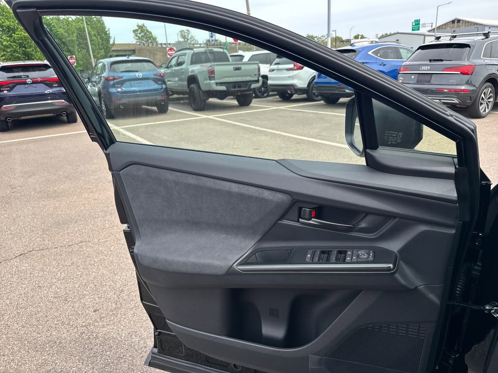 New 2026 Toyota C-HR AWD/4WD image 31