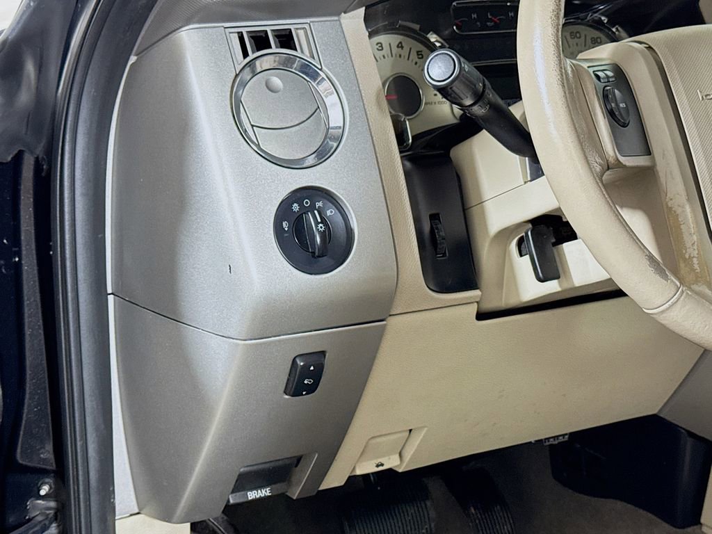 Used 2014 Ford Expedition EL Limited w/ Equipment Group 301A image 8