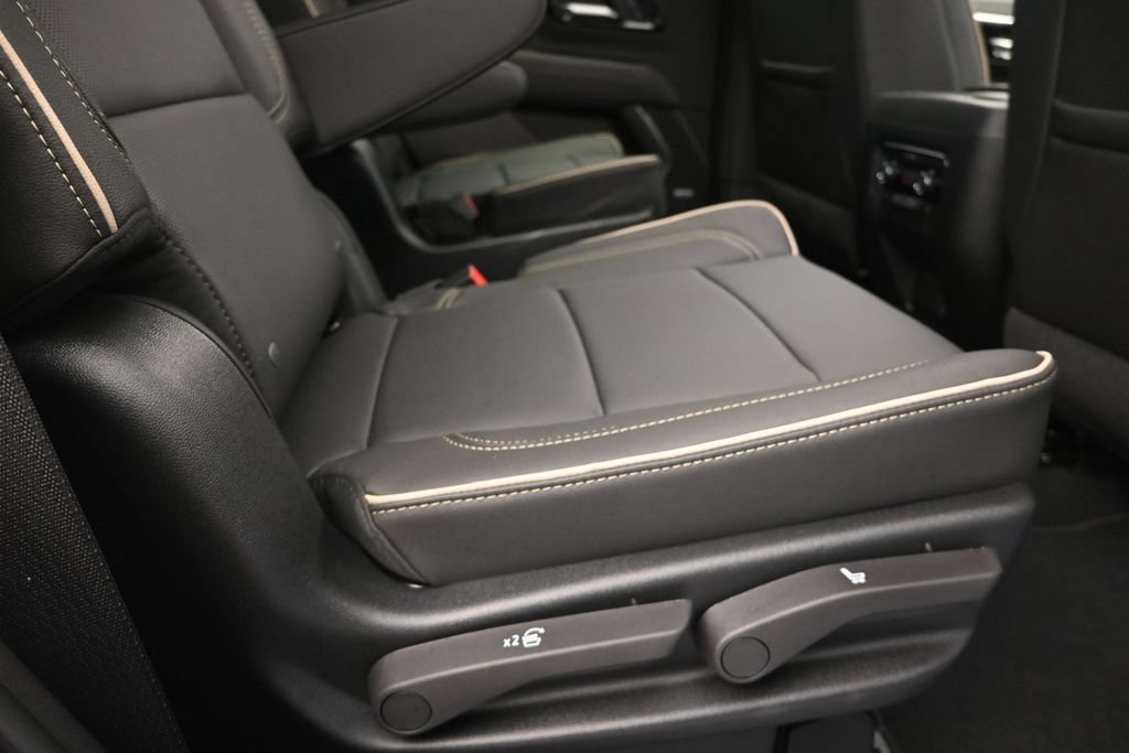 New 2026 Chevrolet Tahoe Premier w/ Sun And Tow Package RWD image 22