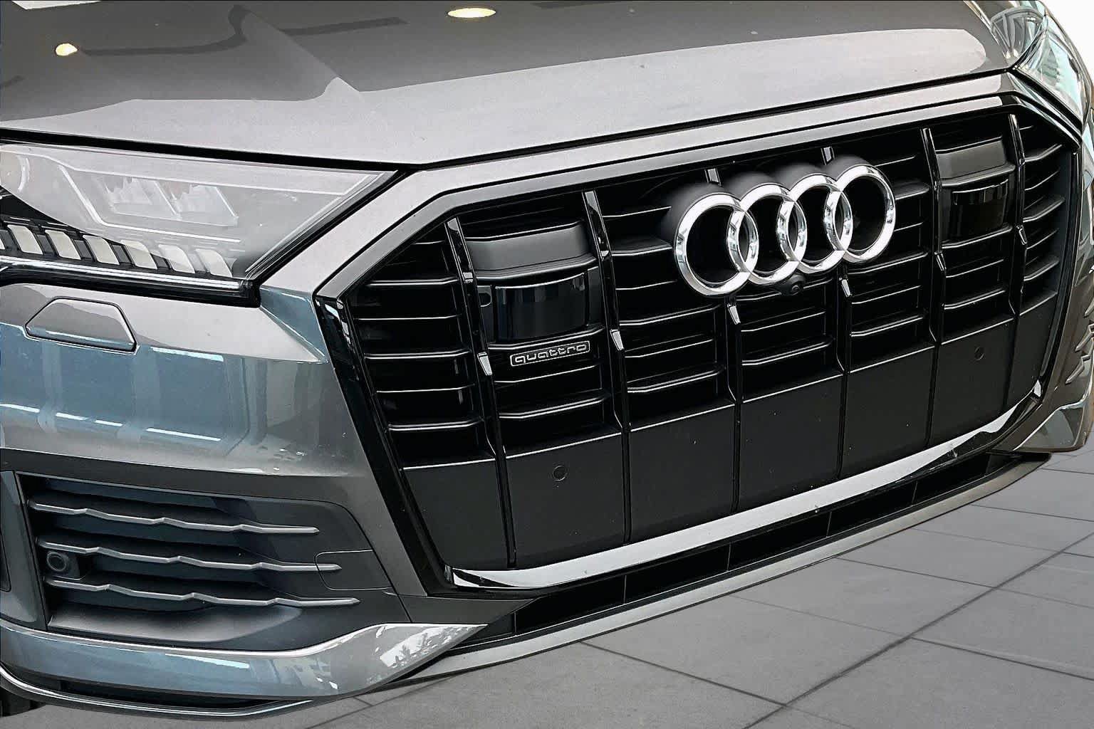 Used 2023 Audi Q7 2.0T Premium Plus AWD/4WD image 32