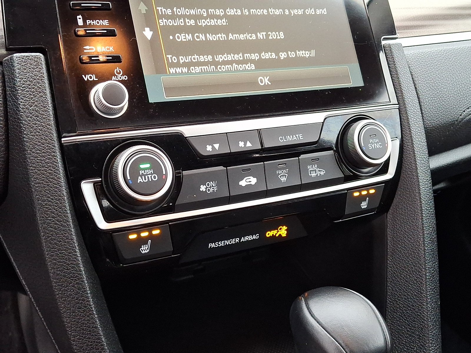 Used 2019 Honda Civic Touring image 18
