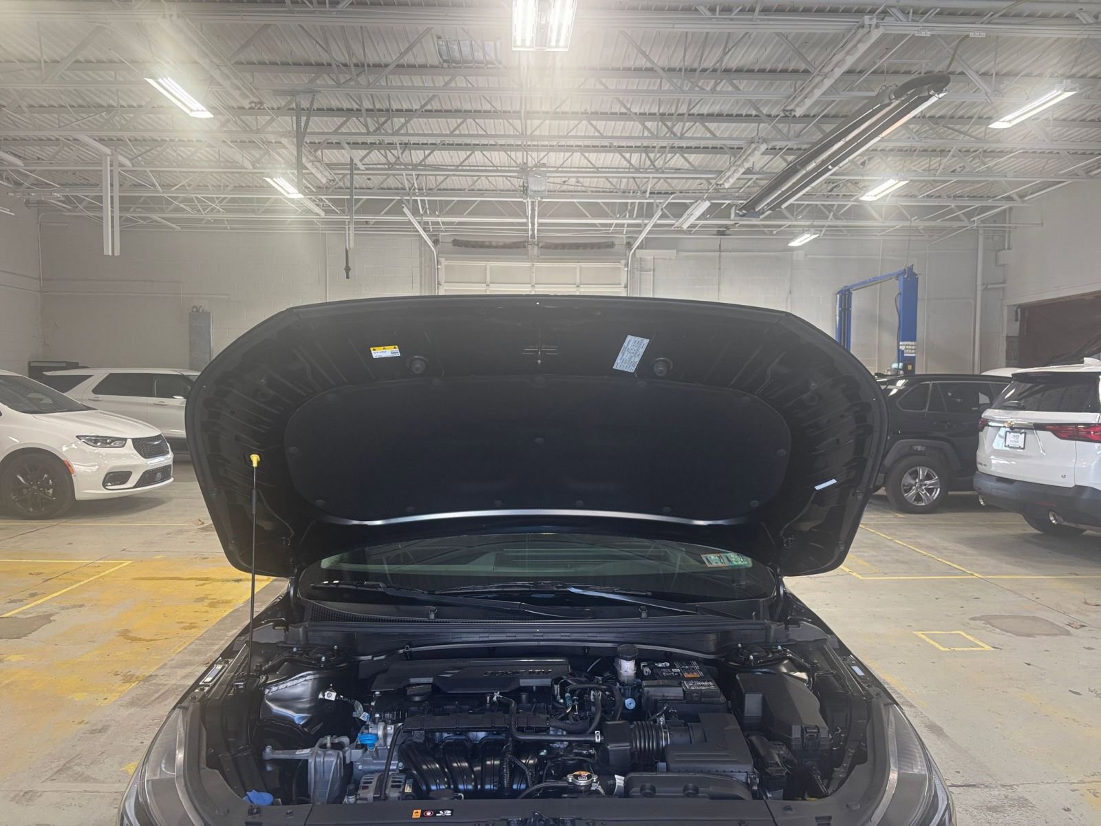 Used 2025 Kia K4 LXS image 32