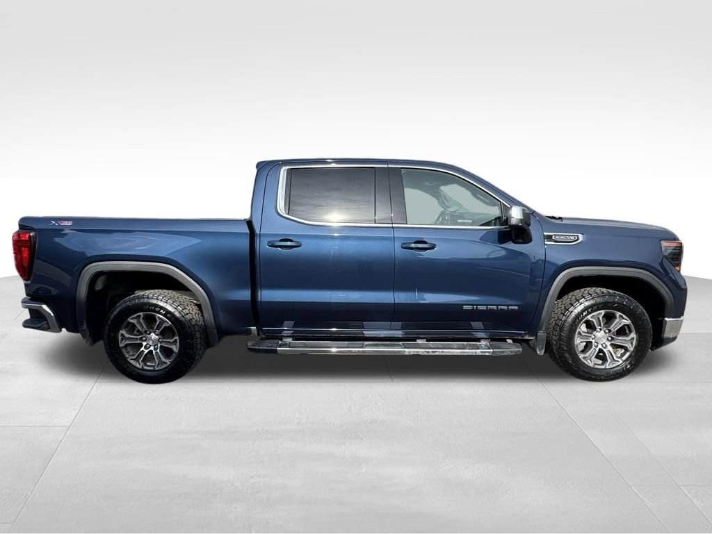 Used 2023 GMC Sierra 1500 SLE image 6