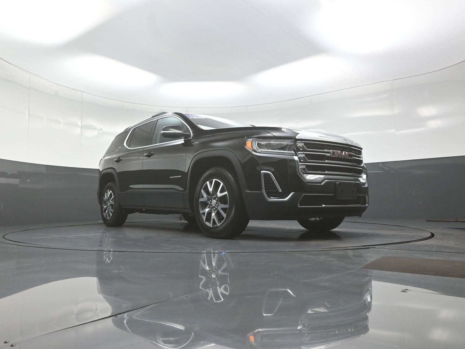 Used 2023 GMC Acadia SLE w/ Driver Convenience Package AWD/4WD image 9