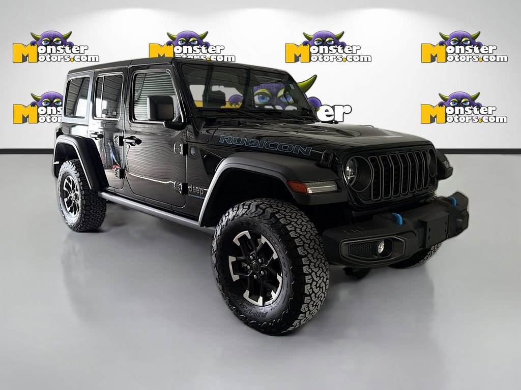 Used 2025 Jeep Wrangler Unlimited Rubicon 4xe w/ Convenience Group AWD/4WD image 3