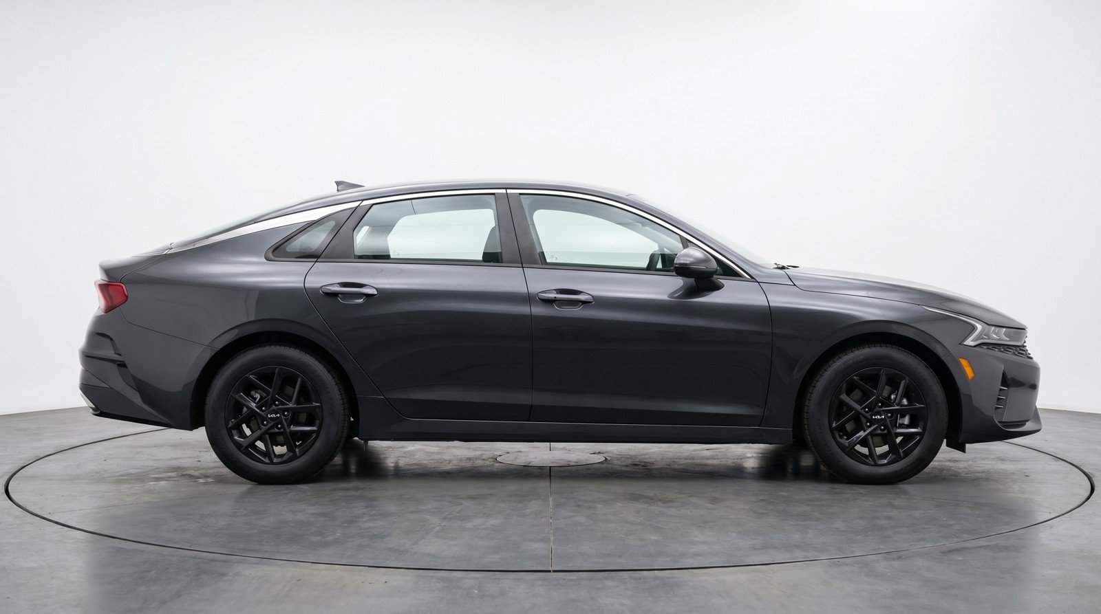Used 2025 Kia K5 LXS FWD image 11