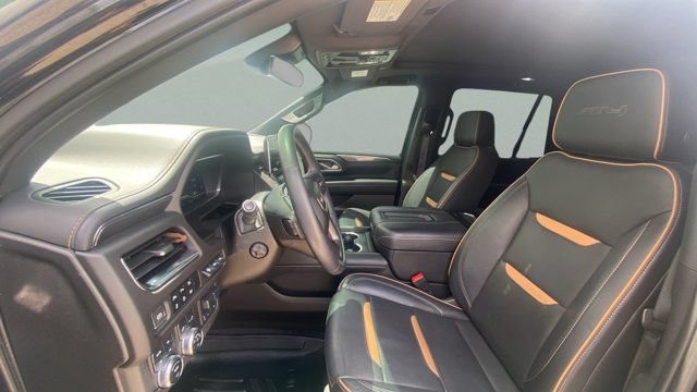 Used 2023 GMC Yukon AT4 w/ AT4 Premium Plus Package AWD/4WD image 12