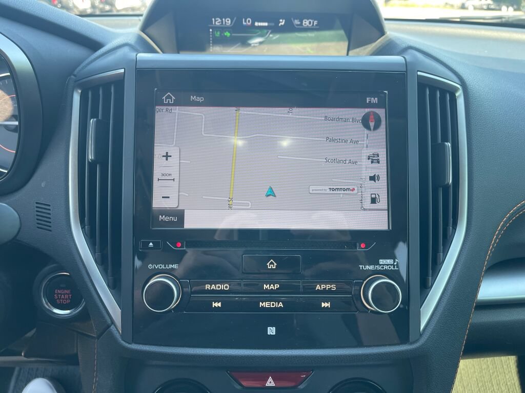 Used 2019 Subaru Crosstrek 2.0i Limited w/ Moonroof Package w/Navigation AWD/4WD image 12