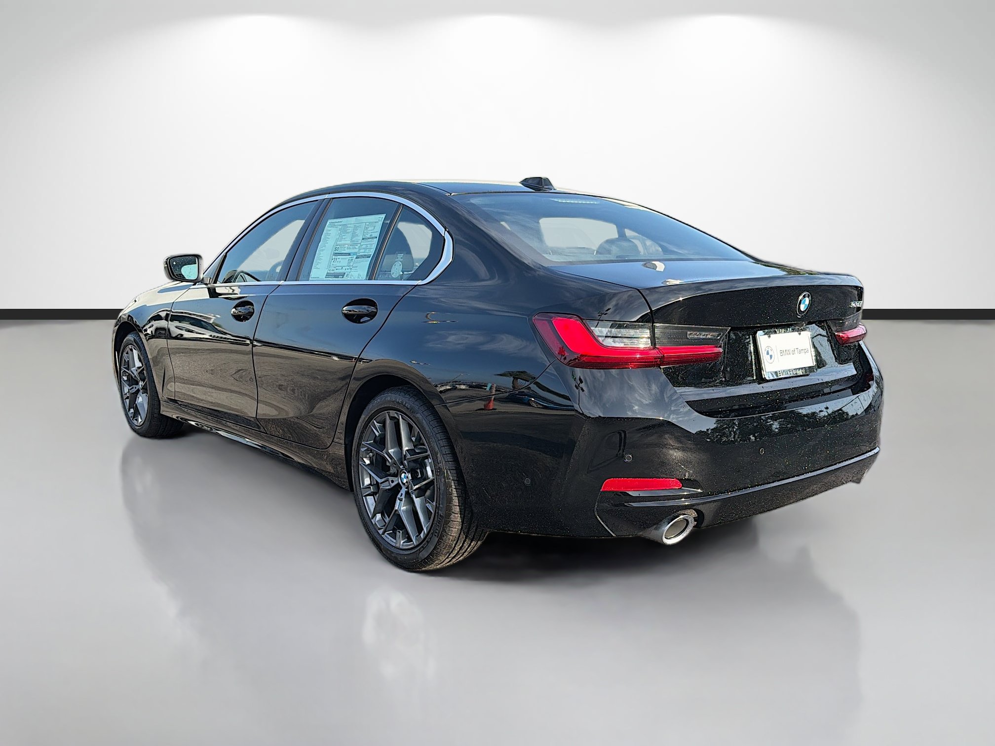 New 2026 BMW 330i Sedan w/ Convenience Package RWD image 5