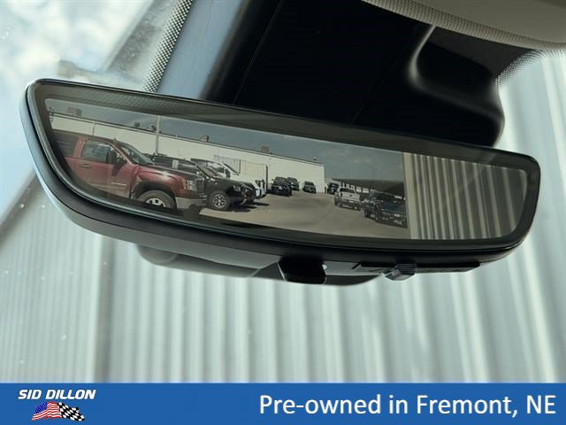 Used 2023 Buick Envision Avenir AWD/4WD image 14