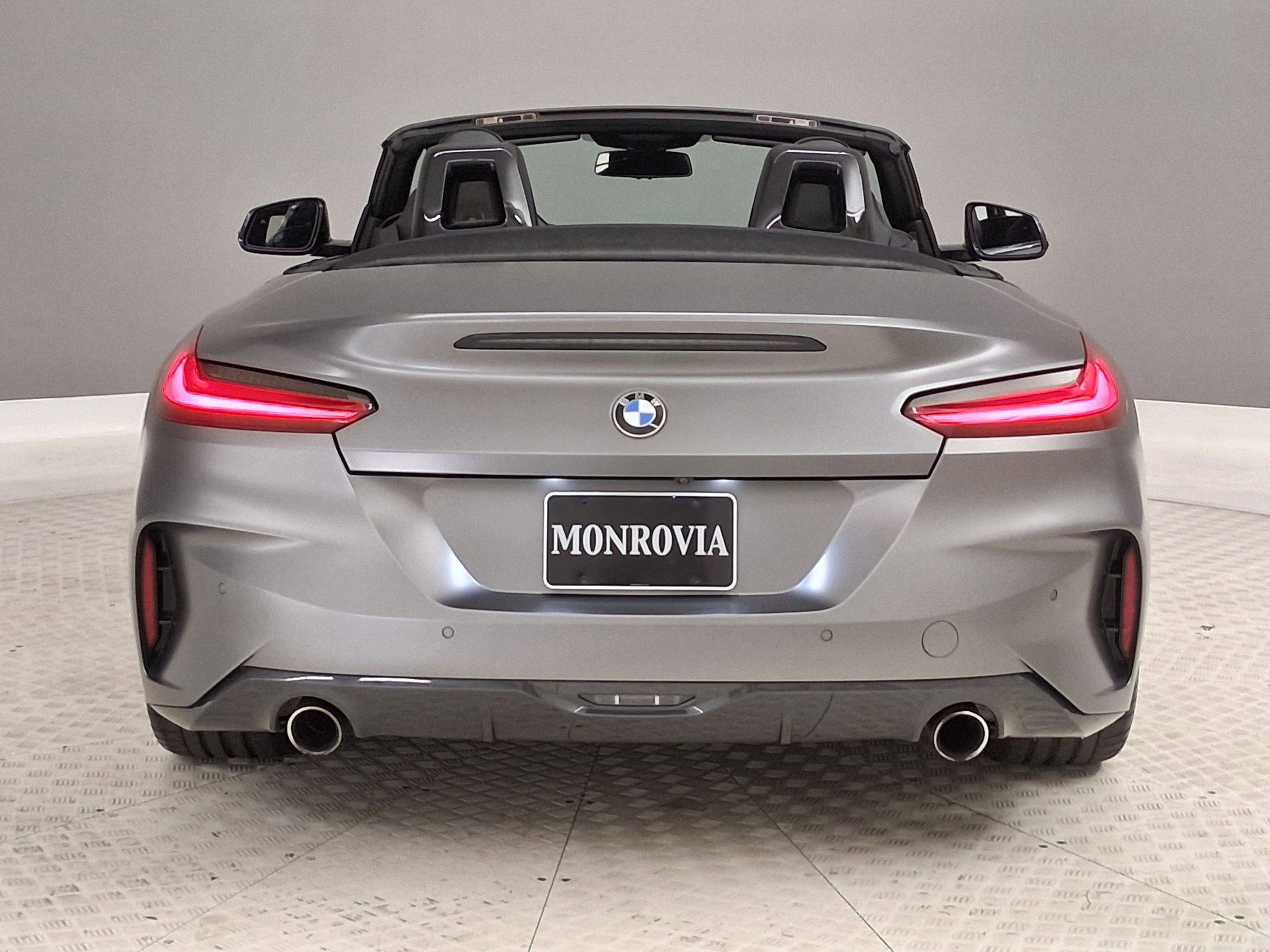 Used 2019 BMW Z4 sDrive30i w/ M Sport Package RWD image 8