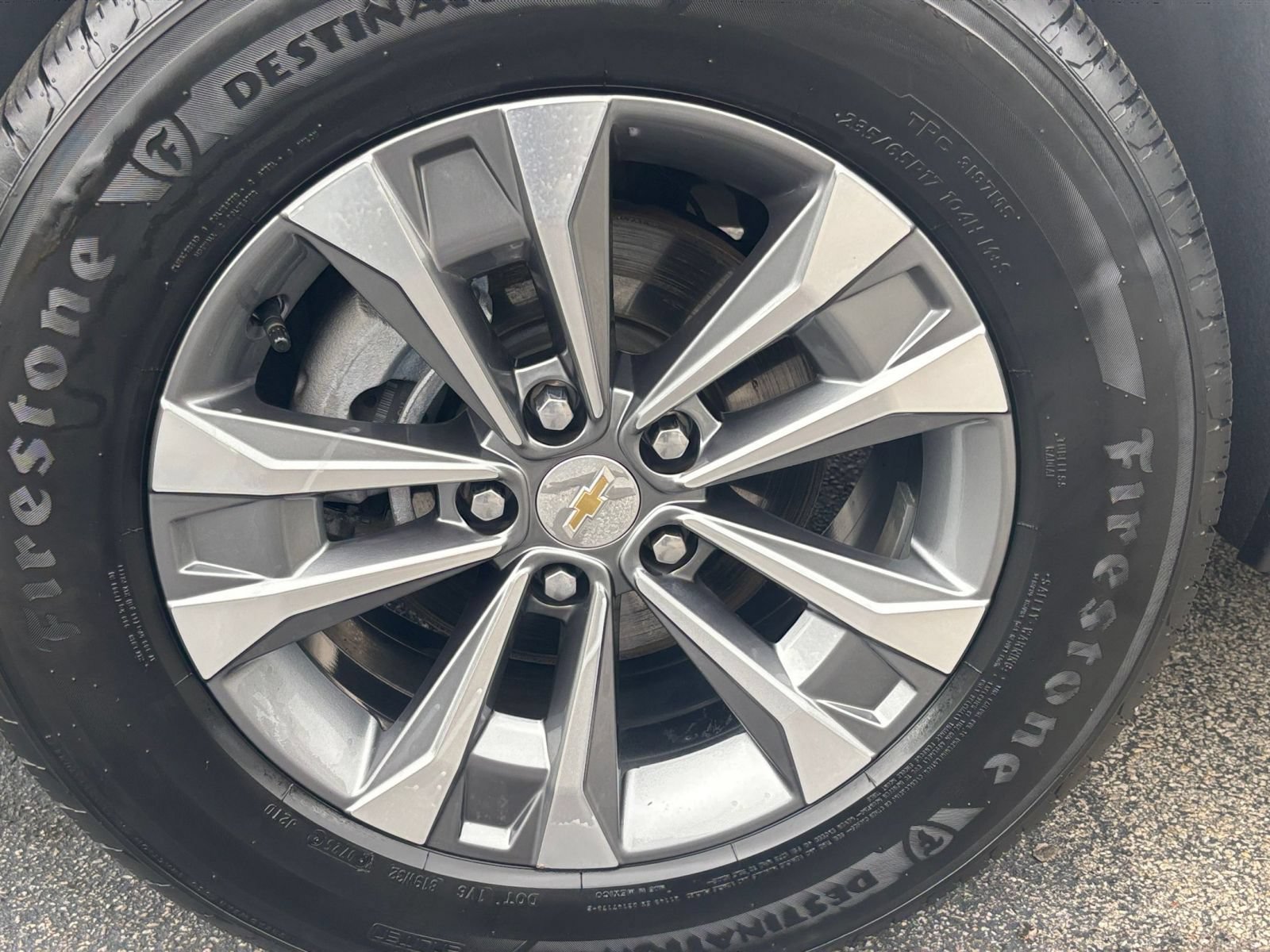 Used 2025 Chevrolet Equinox LT FWD image 30