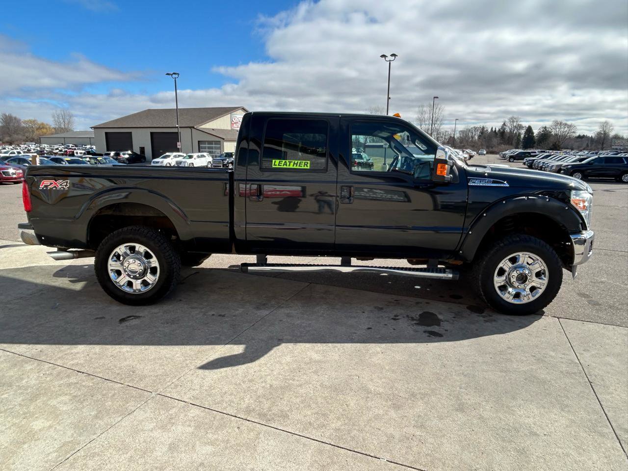 Used 2014 Ford F350 Lariat image 4
