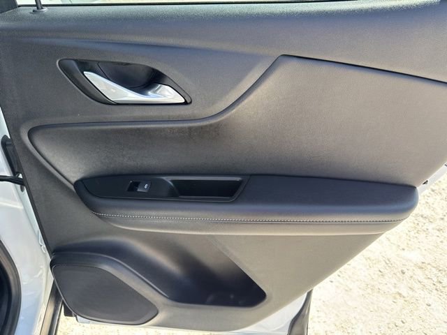 Used 2025 Chevrolet Blazer LT AWD/4WD image 21