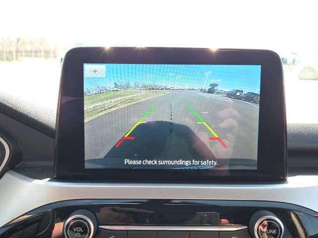 Used 2020 Ford Escape SE Sport image 33