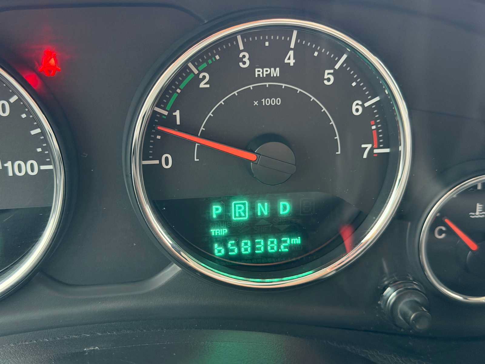 Used 2018 Jeep Wrangler Unlimited Sport S AWD/4WD image 2