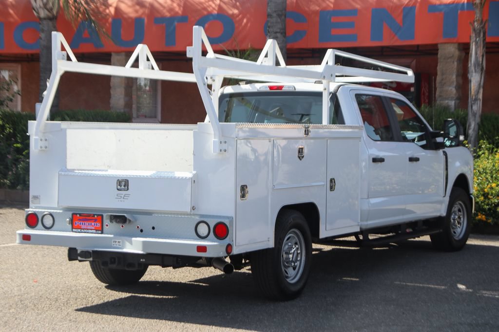 Used 2024 Ford F350 XL w/ XL Chrome Package RWD image 9