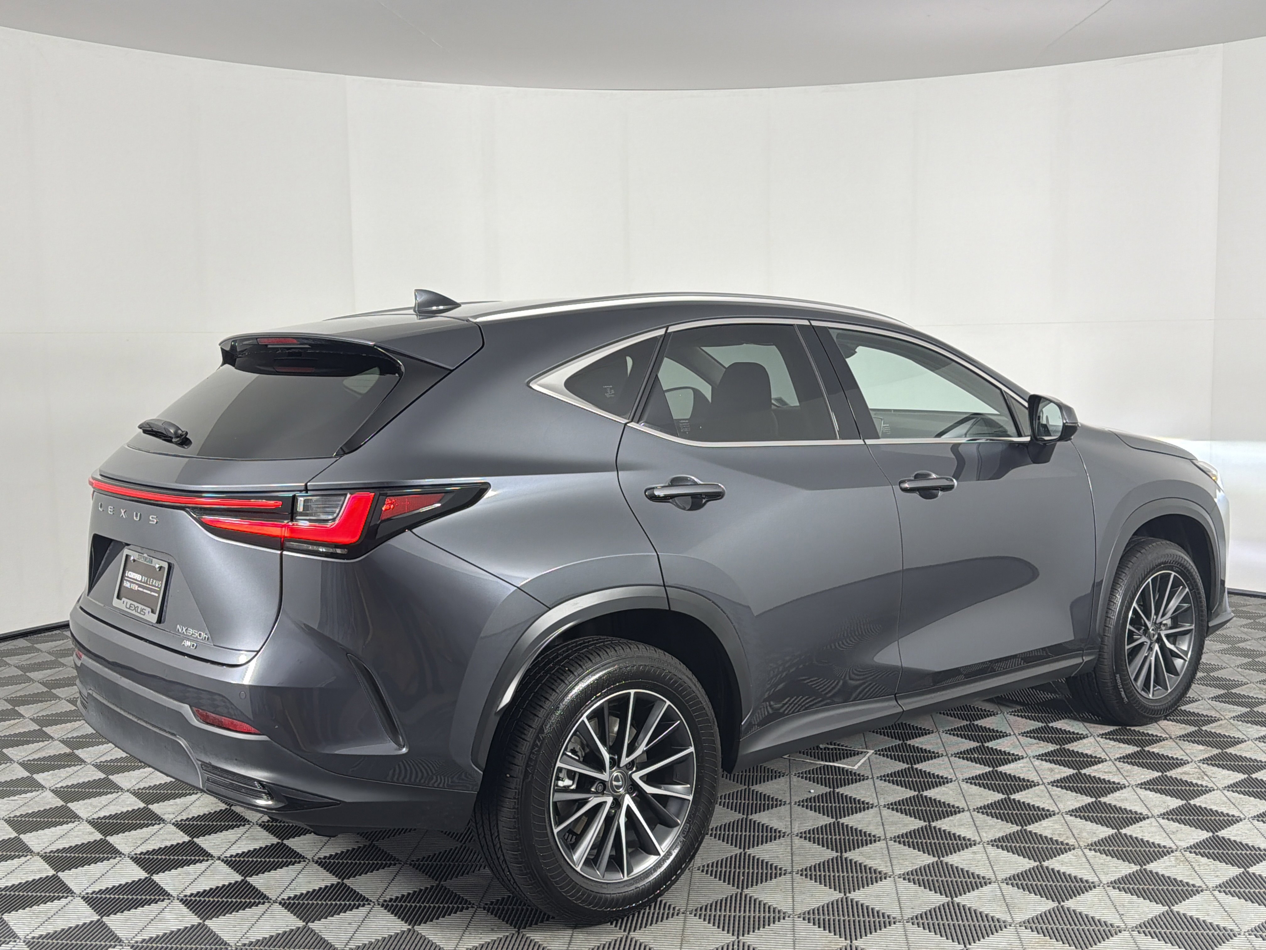 Used 2025 Lexus NX 350h AWD w/ Cold Area Package image 30